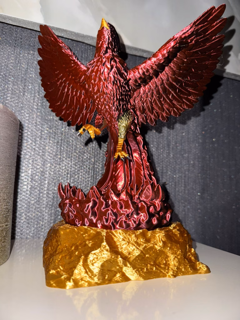individuell gefertigter Phoenix aus Silk PLA
